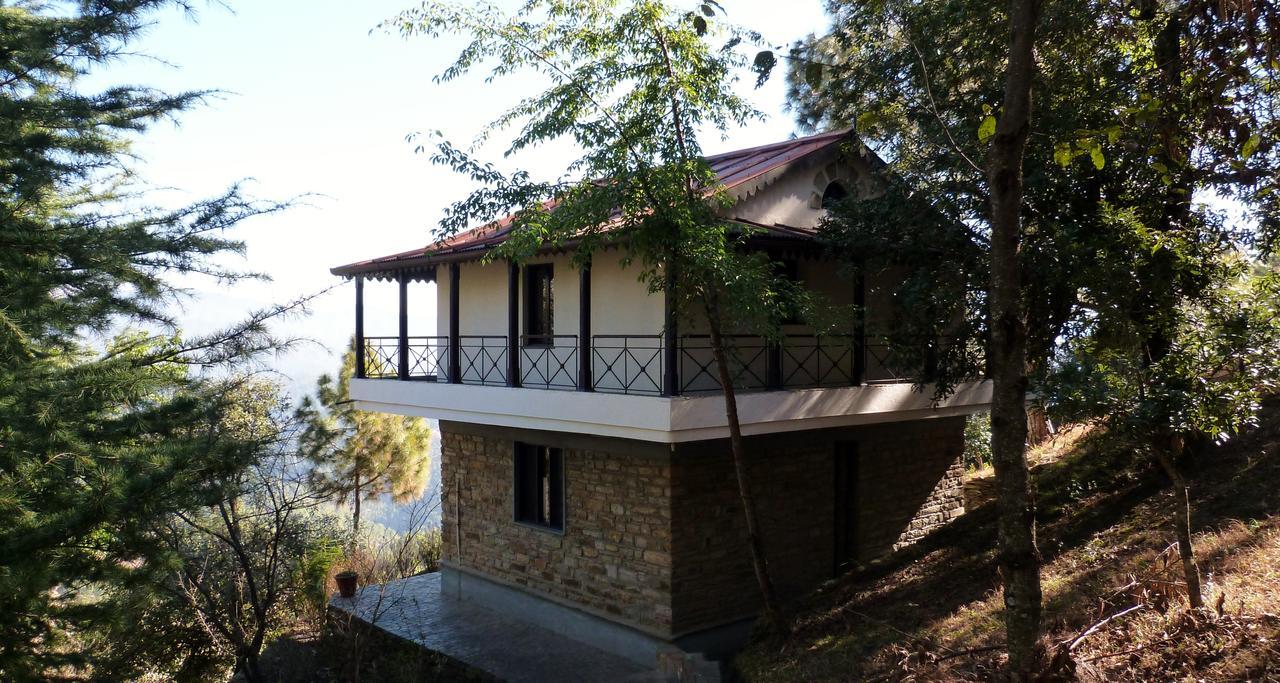 Hôtel Ayurvaid Kalmatia à Almora Extérieur photo
