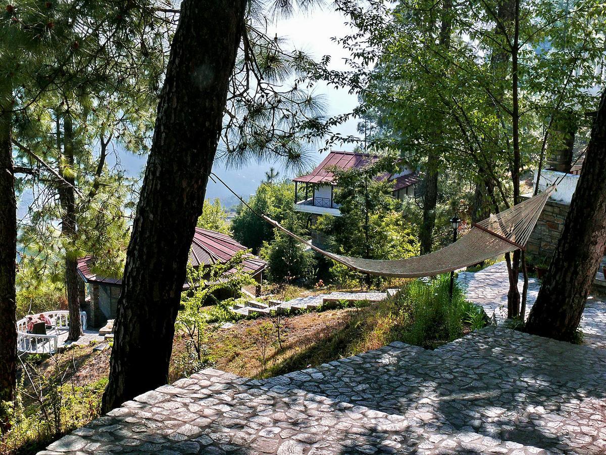 Hôtel Ayurvaid Kalmatia à Almora Extérieur photo